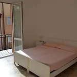Happy House 아파트