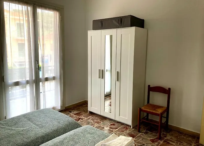 Happy House Apartment *